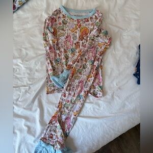 Adorable Cartoon Print Kids Pajama Set